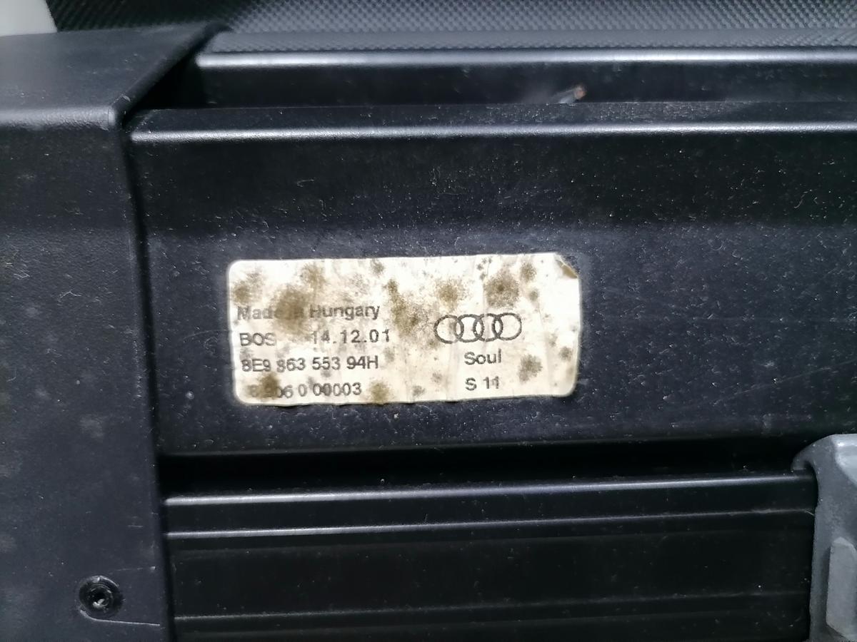 Audi A4 8E original Laderaumrolle mit Trennnetz schwarz Kombi Bj.2002